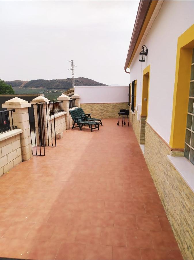 Вилла Cortijo Vista Alegre Фуэнте-де-Пьедра Экстерьер фото