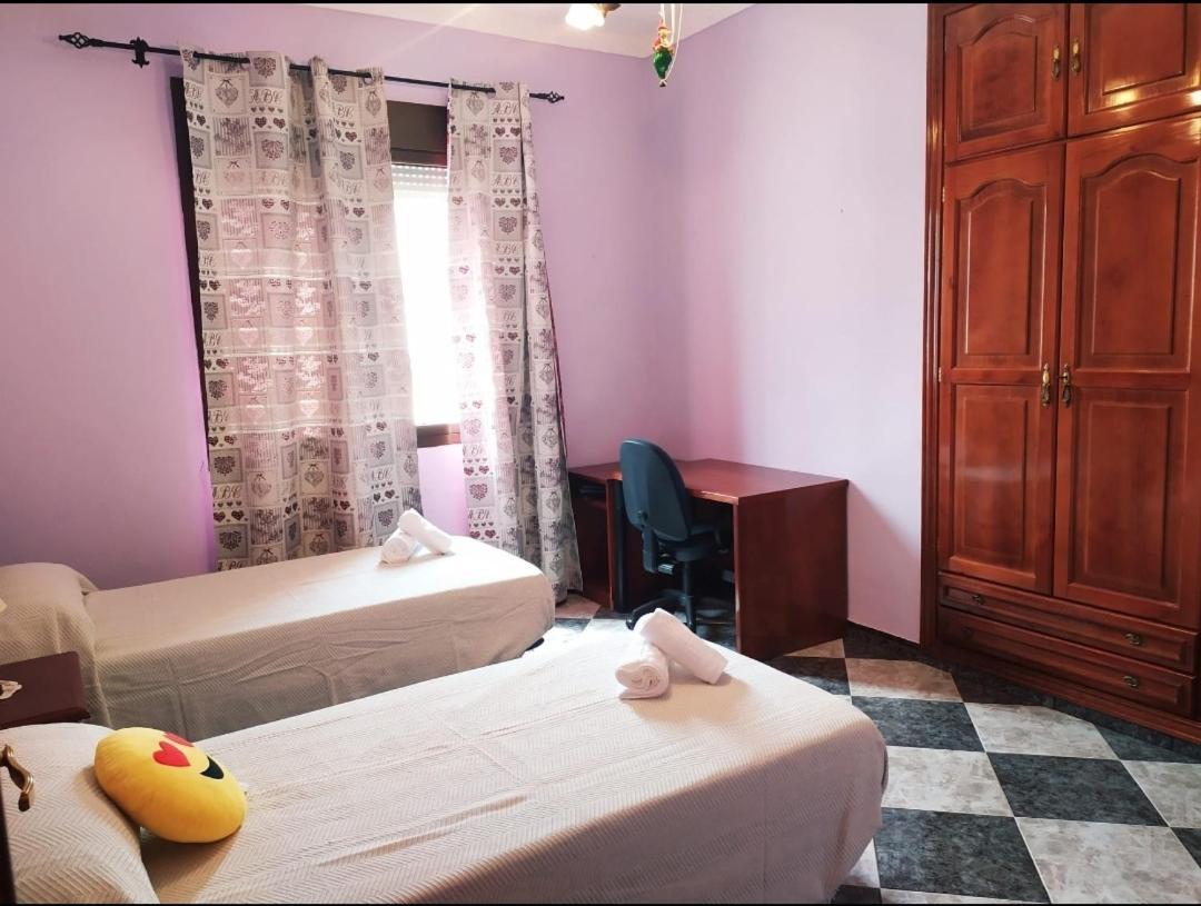 Вилла Cortijo Vista Alegre Фуэнте-де-Пьедра Экстерьер фото